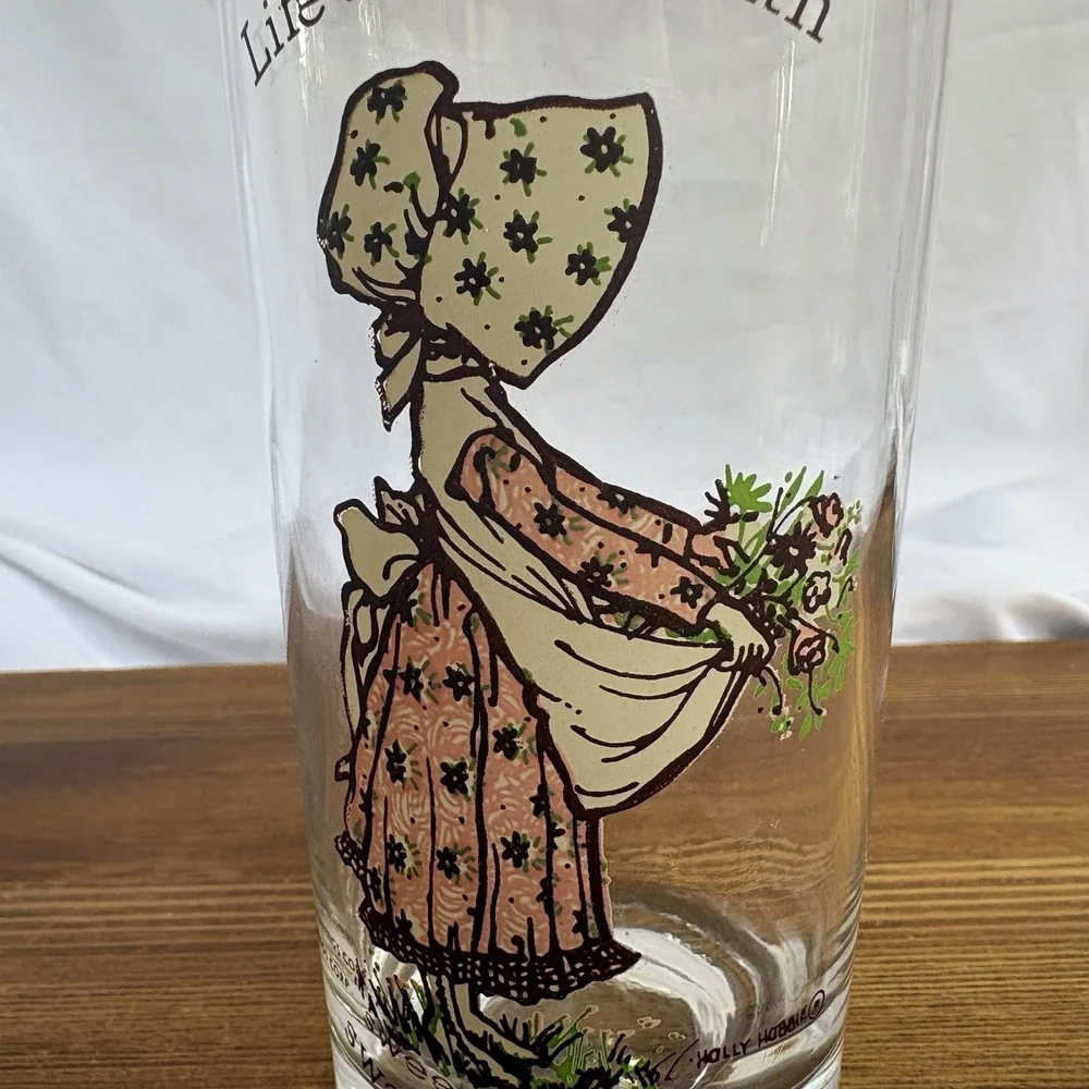 Vintage Holly Hobbie American Greetings Set of 2 Drinking Glasses Tumblers